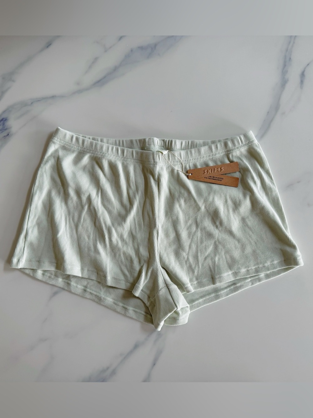 SKIMS loose cotton rib shorts in Spearmint - NWT